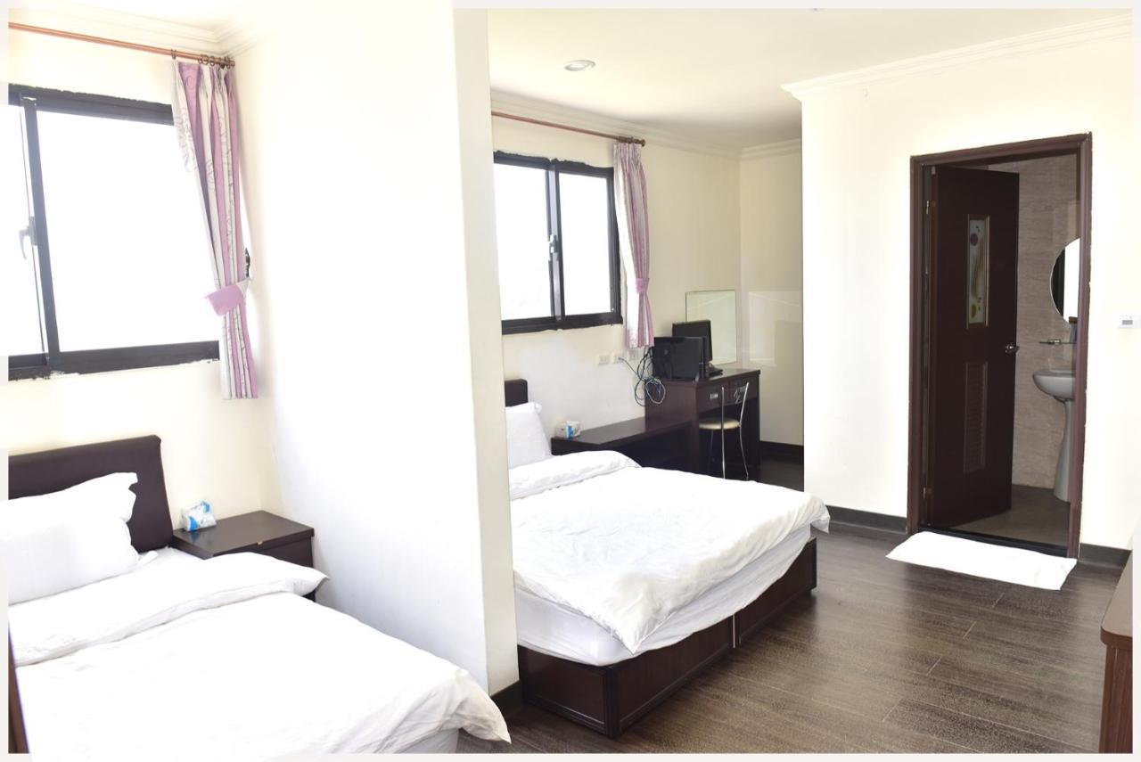 Lian-Yuan Homestay No. 1 Нанган Екстериор снимка